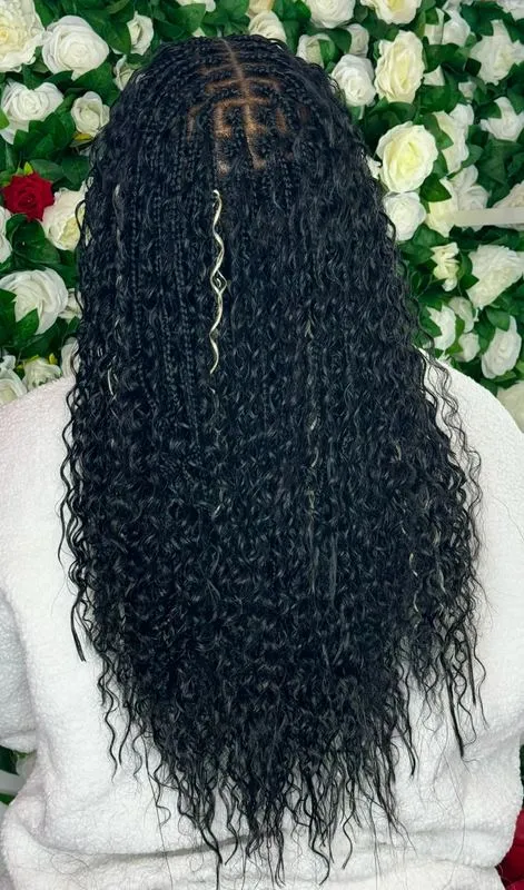 Knotless boho braids ( synthetic curls ) — real salon work by Mariama